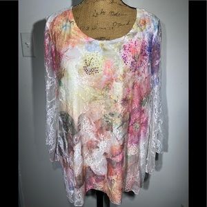 Frazzle xxl floral lacy top with sequins